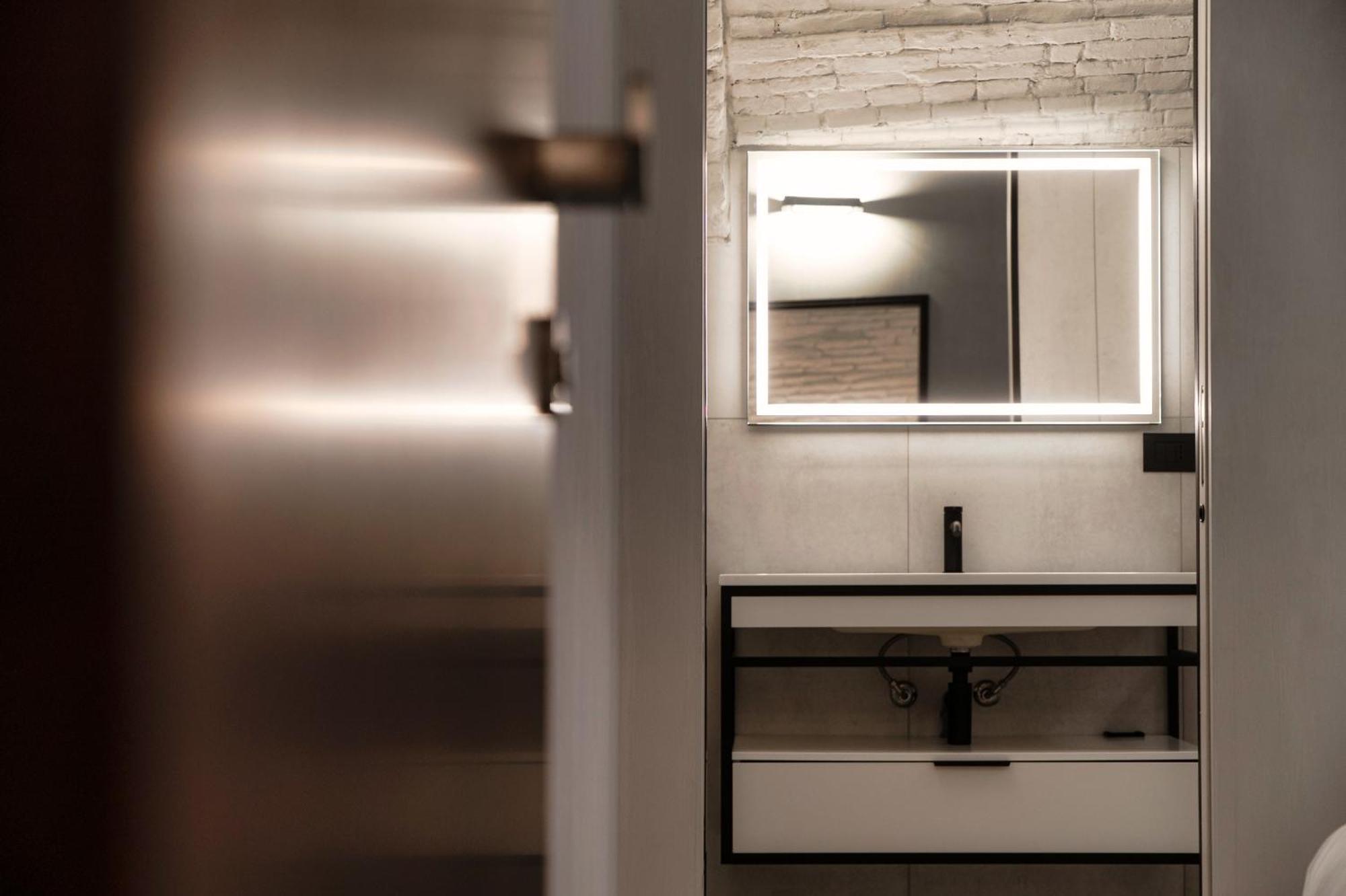 Suites Lorodellago Como - The House Of Travelers エクステリア 写真